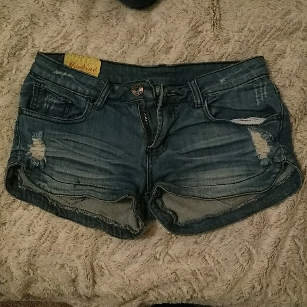 Machine ripped jean shorts sz 30